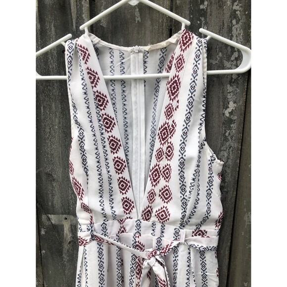 American Threads White & Maroon Aztec Long Cape Romper Size Small - Picture 7 of 13